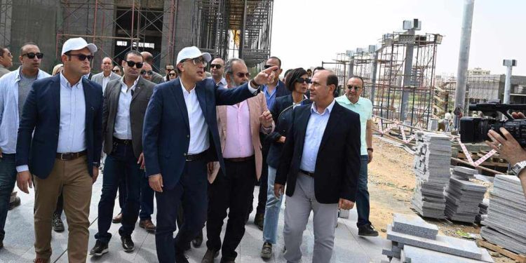 الحكومة تجهز لتشغيل مشروع "حدائق تلال الفسطاط"