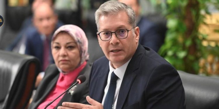 كريم بدوي وزير البترول والثروة المعدنية