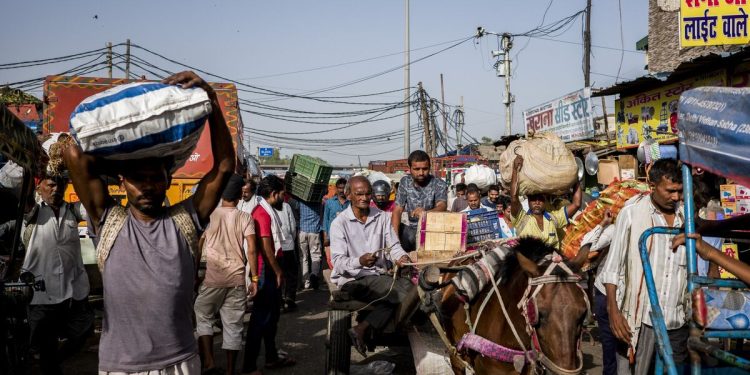 الاقتصادات منخفضة ؛ الهند