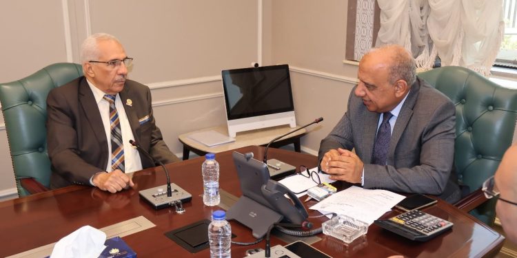 وزير الكهرباء: التوسع فى مشروعات الطاقات المتجددة من أولويات المرحلة الحالية