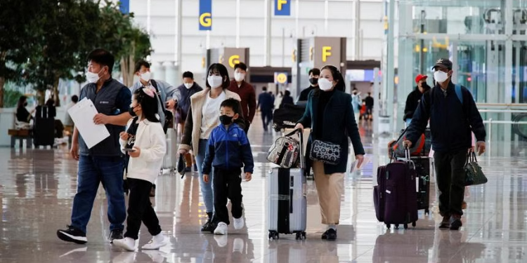 الكوريون الجنوبيون ينفقون 14.3 مليار دولار على السفر خارجيًا بـ6 أشهر