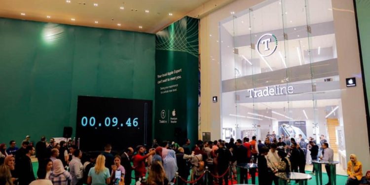 "آيفون" تعود رسميًا بالضمان المحلى للسوق المصرى عبر "تريدلاين"