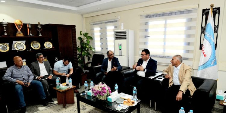 وزير الإسكان توجيه بتعظيم العوائد من الإعلانات فى مدينة بدر