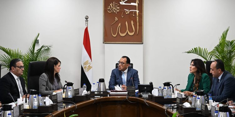 الحكومة تبدأ تنفيذ خطة حوكمة الإنفاق الاستثمارى