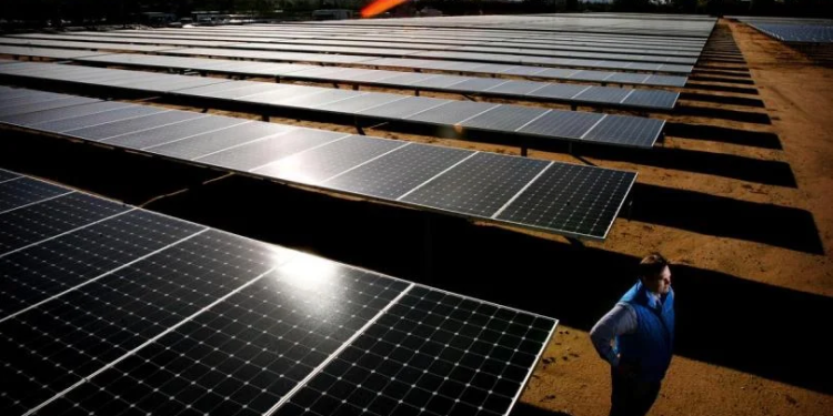 توليد الطاقة الشمسية فى بريطانيا