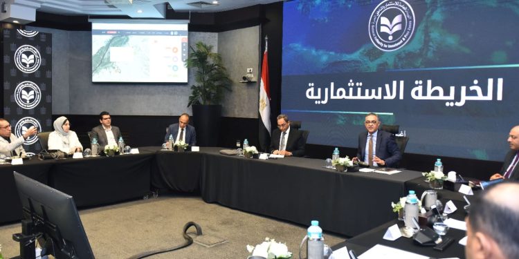 تشكيل لجنة لترويج الفرص الاستثمارية بالمحافظات