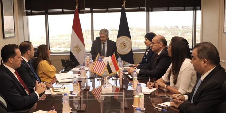 مصر تتطلع لجذب مستثمرين أمريكيين لقطاع السياحة والفنادق