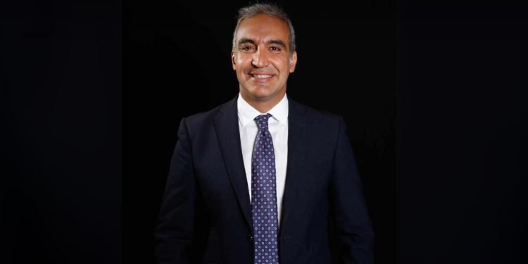 أحمد عارف، رئيس الجهاز التنفيذى لشركة "إمكان مصر"