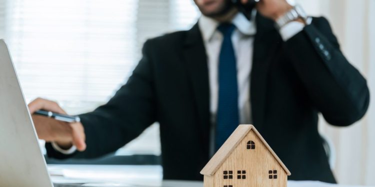 هل تأثرت مبيعات الشركات العقارية بقرار تنظيم المكالمات الترويجية؟
