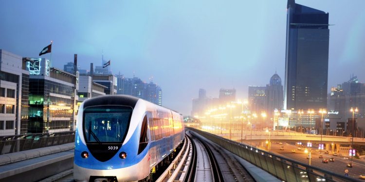 وسائل النقل في دبي