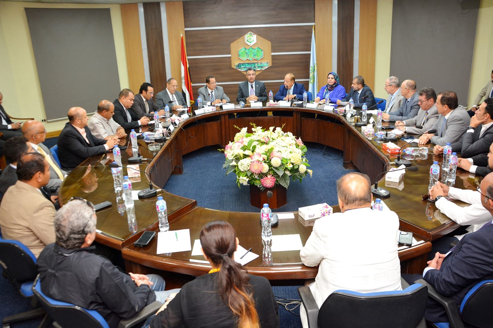 "التموين" تبحث فرص التعاون مع جمعية مستثمرى العاشر