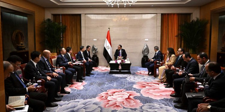 "CSCEC" الصينية ترغب فى توسيع استثماراتها بمصر
