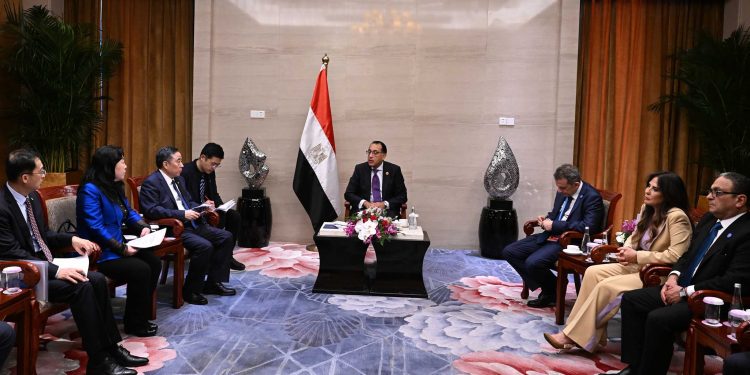 2 مليار دولار حجم استثمارات "تشاينا إنرجي" في مصر