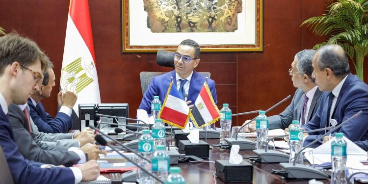 إنطلاق منتدى الأعمال المصري الفرنسي نهاية الشهر الجاري