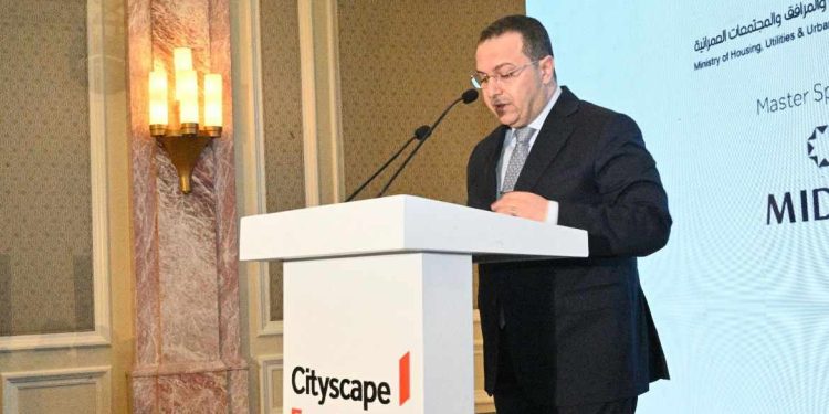 وليد عباس: إطلاق 543 مشروعاً عقاريًا جديداً العام الماضى.. 86% منها للقطاع الخاص