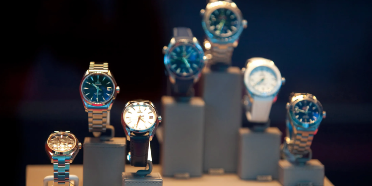 صناعة الساعات