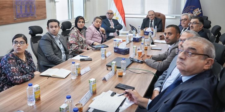 "المستلزمات الطبية" تتقدم بـ3 مطالب لـ"هيئة الدواء" لدعم التوسع بالسوق الأفريقي 