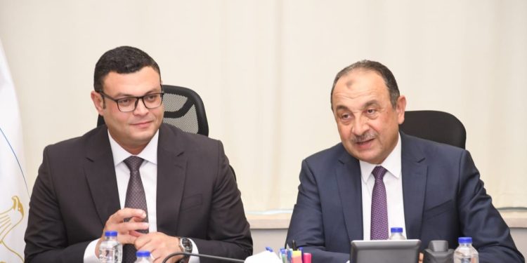 "قطاع الأعمال" تبحث تطوير وتنمية بعض الأصول التابعة مع "الإسكان"