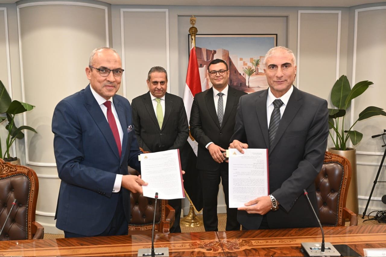 "الإسكان": تنفيذ محطة لتنقية المياه فى العاصمة الإدارية بطاقة 400 ألف م3 يومياً