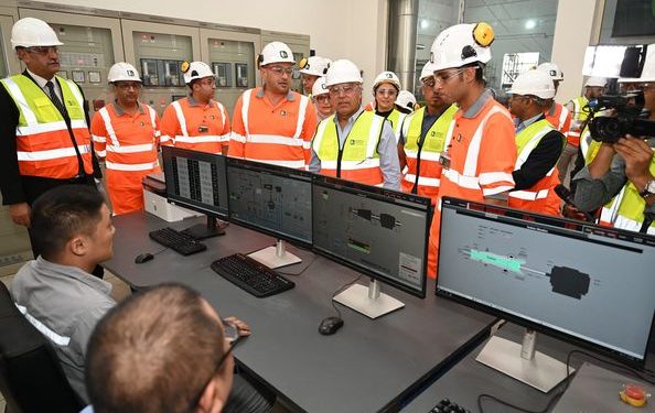 وزير الصناعة: حريصون على دعم جهود التحول نحو الاقتصاد الأخضر 