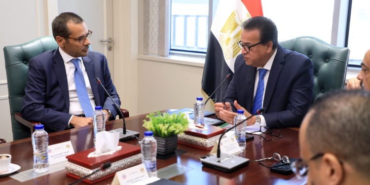 "الصحة" تبحث التعاون مع اتحاد المستشفيات العربية لدعم القطاع