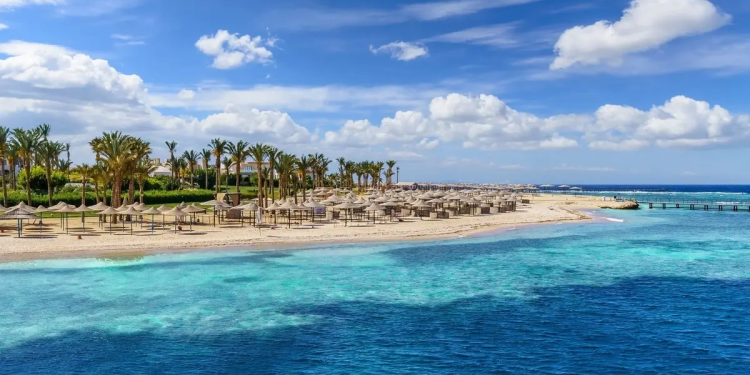 ساحل البحر الأحمر ؛ السياحة