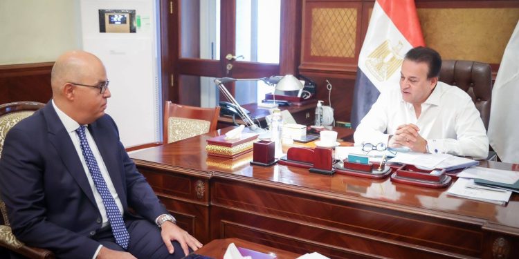 وزير الصحة: حريصون على التعاون مع الهند في تصنيع الدواء واللقاحات