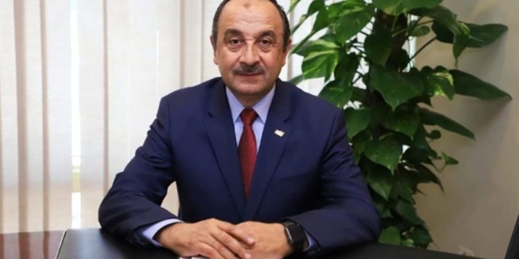 محمد شيمي وزير قطاع الاعمال