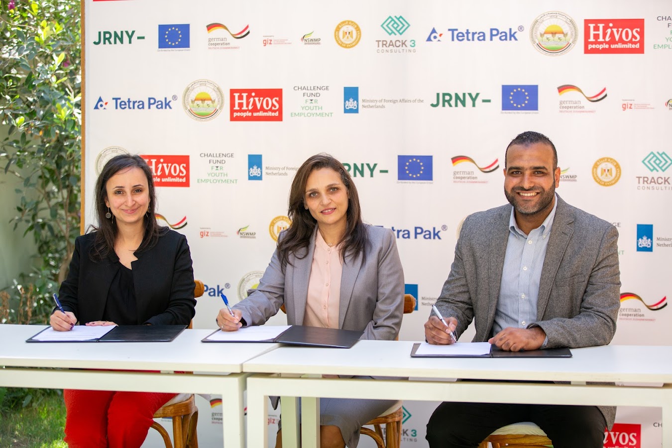 توقيع مذكرة تعاون لتنفيذ برنامج الربط بين أطراف الاستدامة