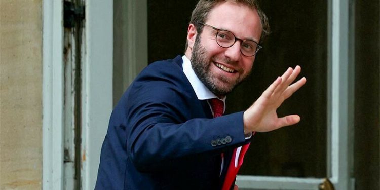 أنطوان أرمان وزير الاقتصاد والمالية الفرنسي ؛ فرنسا