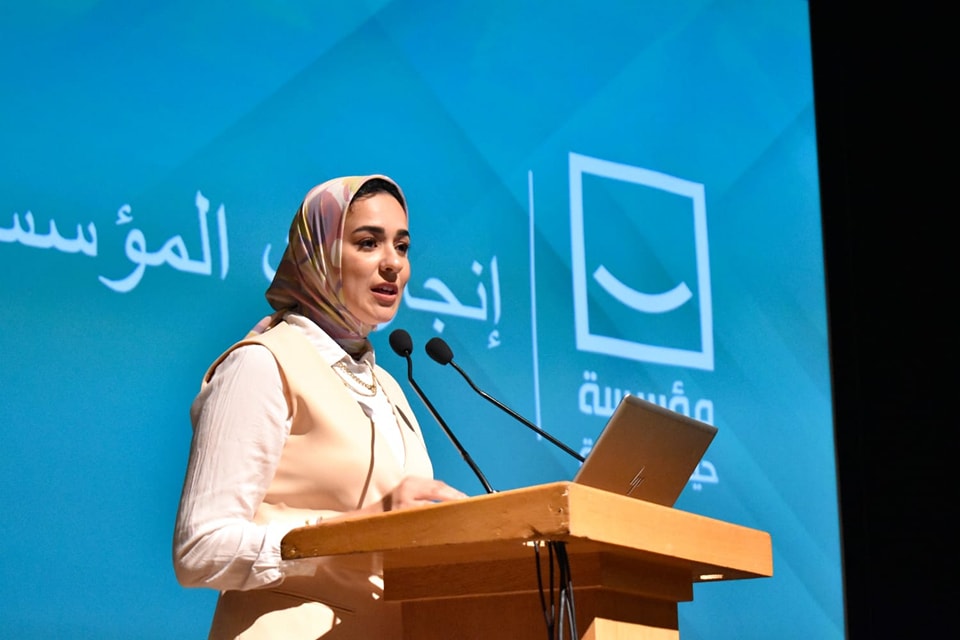 بثينة مصطفى، المتحدث الرسمى باسم مؤسسة حياة كريمة