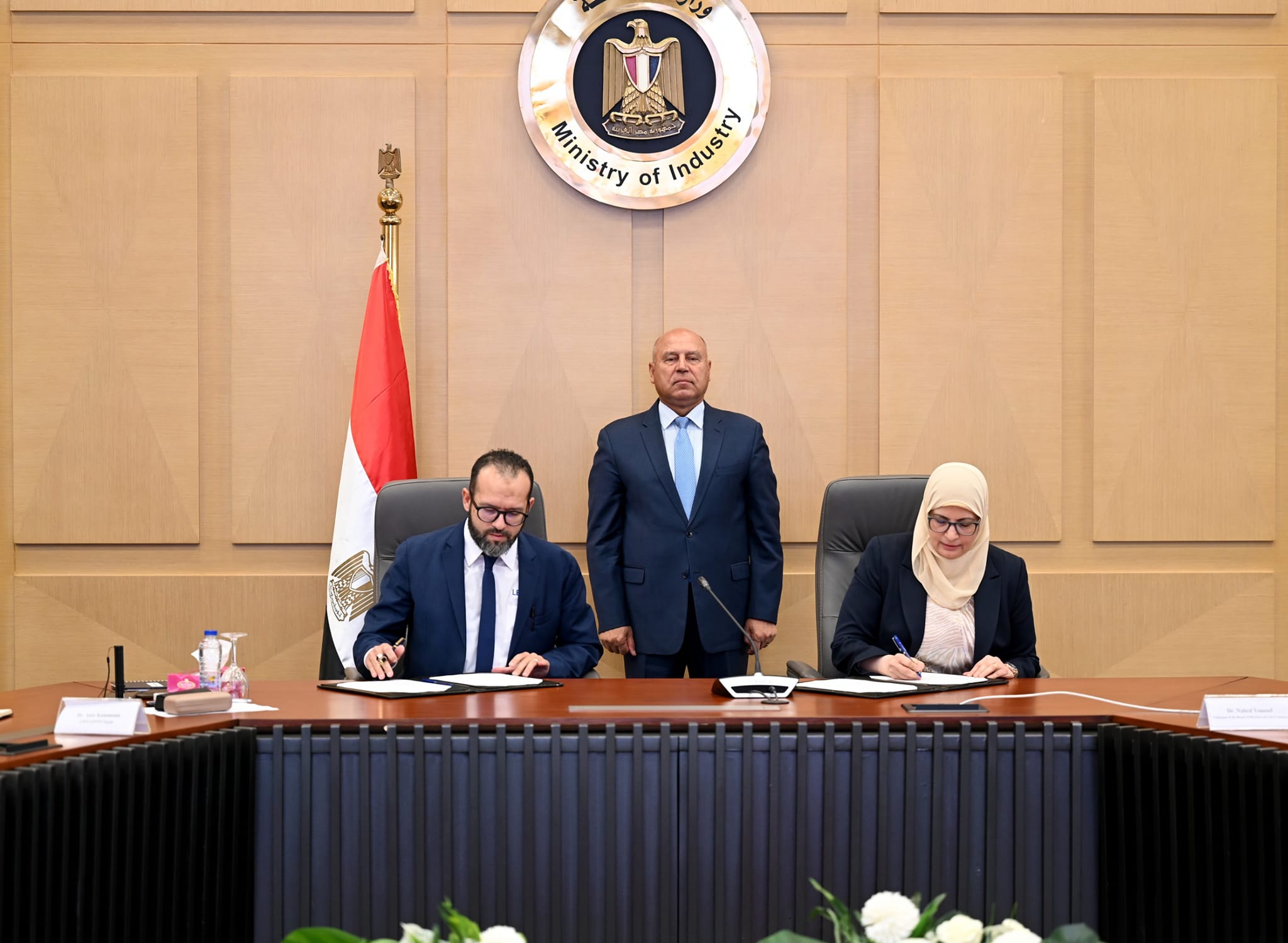 "ليونى مصر" تنفذ مصنعًا للضفائر الكهربائية باستثمارات 40 مليون يورو