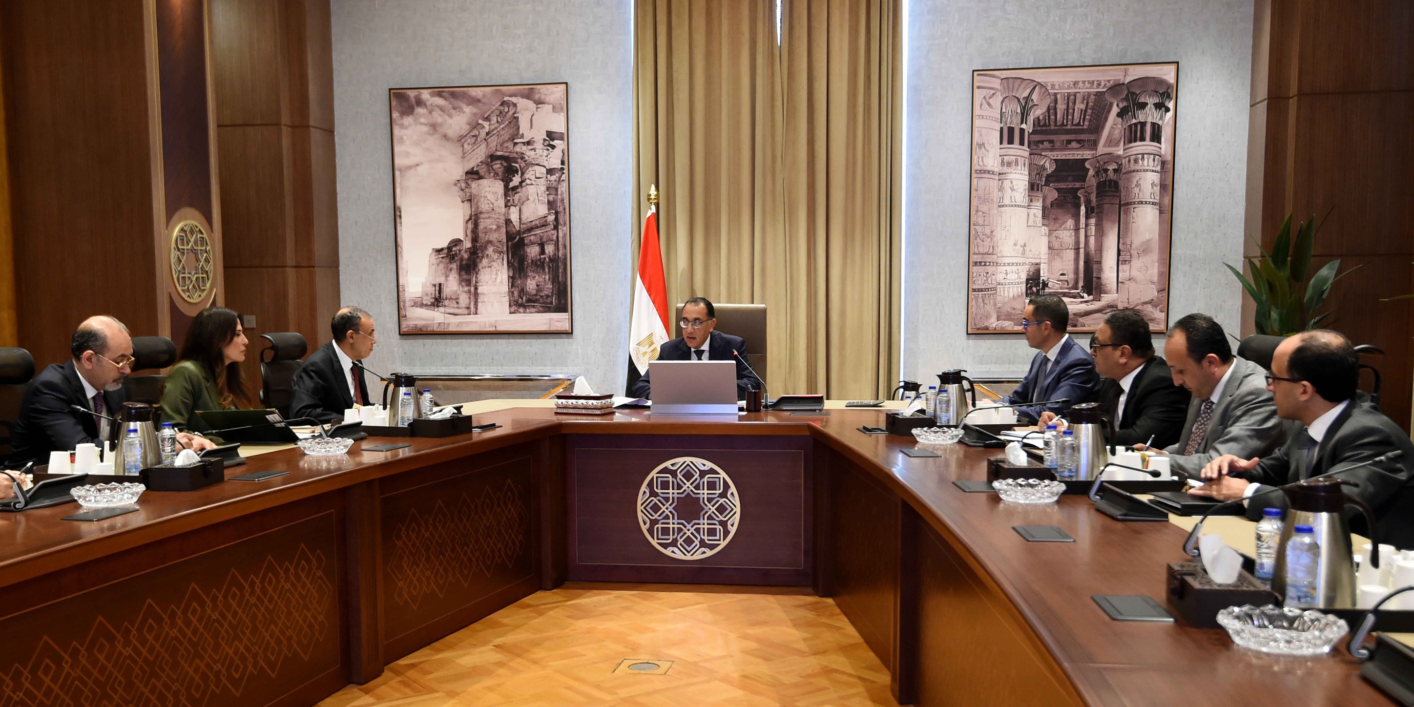 الحكومة تخطط لتنظيم مؤتمر استثمارى “مصرى – بريطانى”