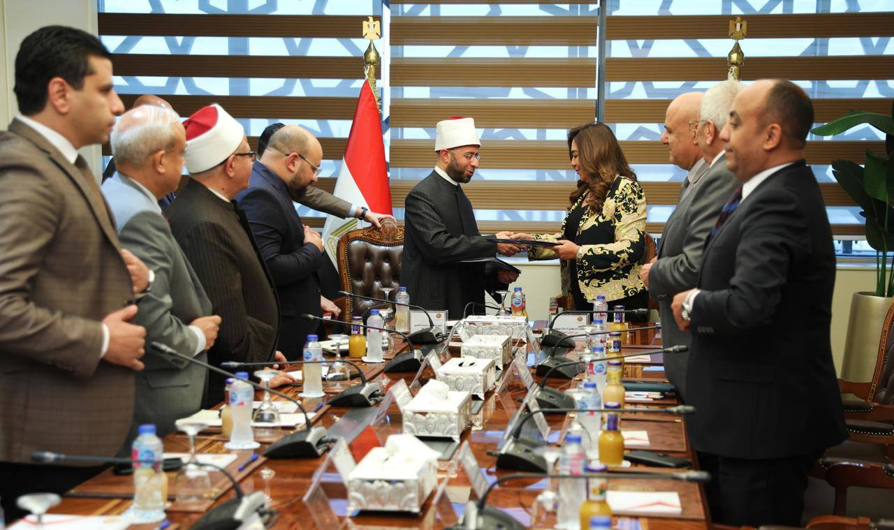 بروتوكول تعاون لتطبيق قانون التصالح في مخالفات البناء على أراضي "الأوقاف"