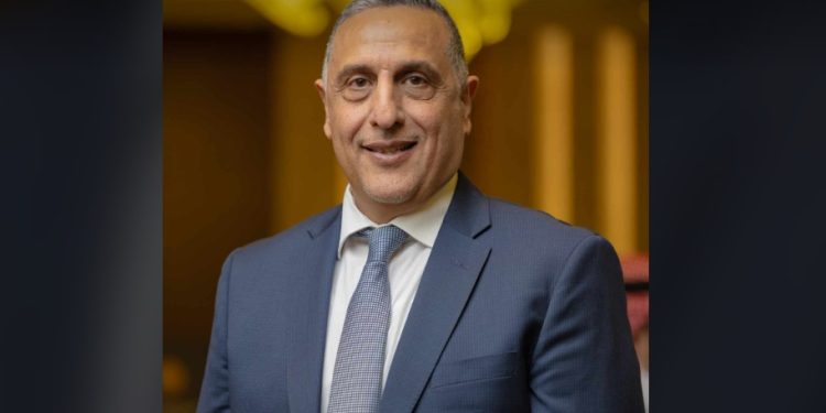 وليد أحمد المدير الإقليمى لشركة أوراكل
