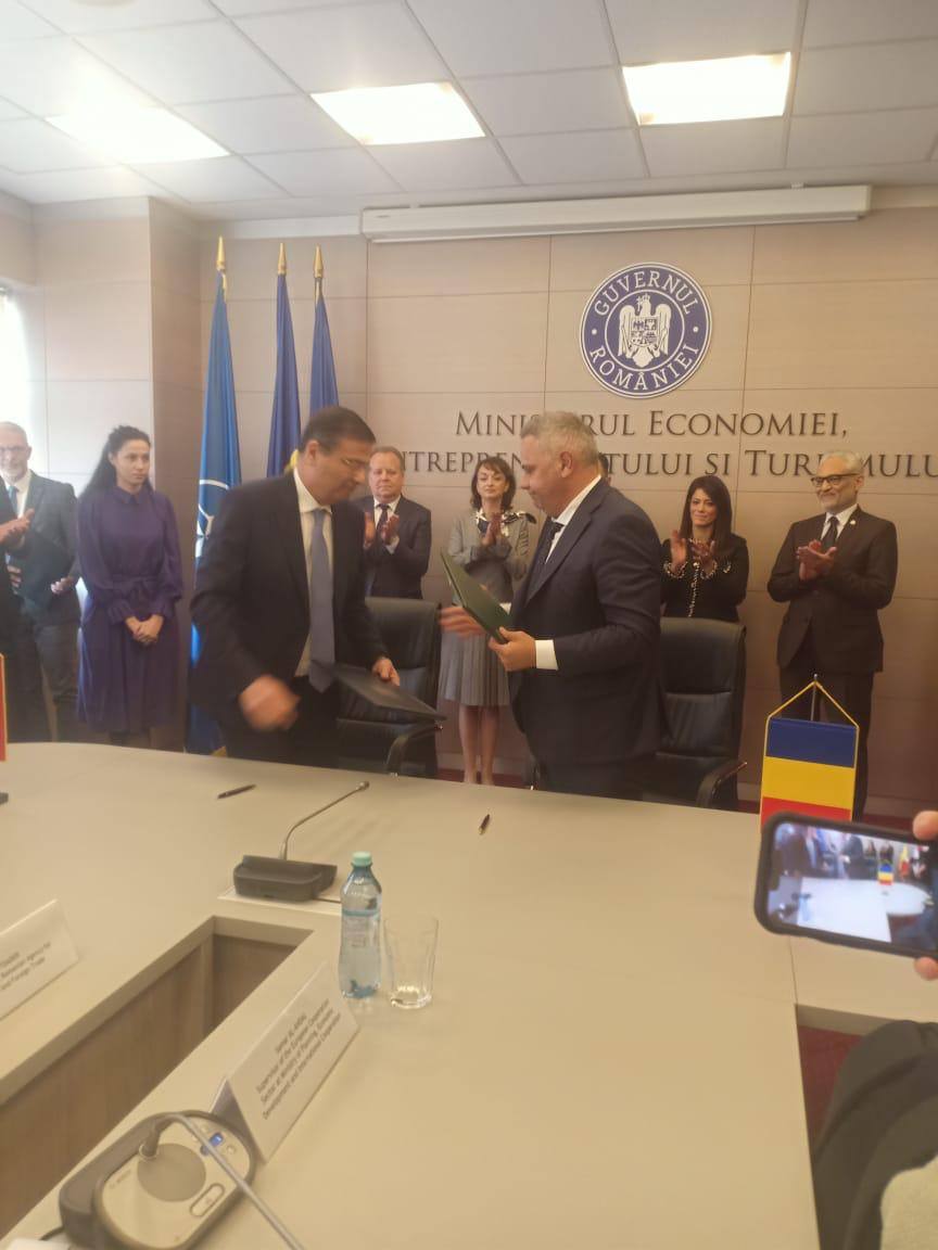 مصر ورومانيا توقعان الخطة التنفيذية للتعاون في الأنشطة الزراعية