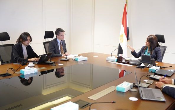 المشاط تبحث مع "البنك الدولي" تطورات المشروعات والبرامج الجاري تنفيذها