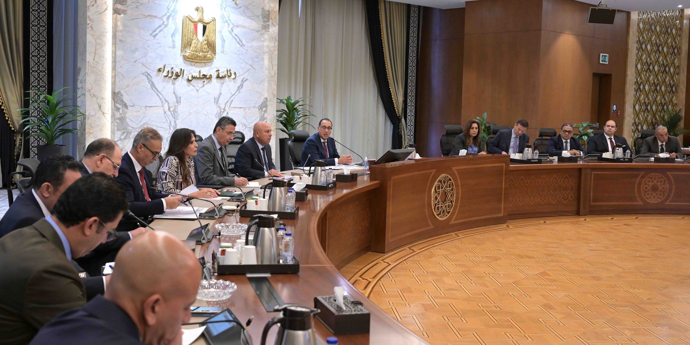 رئيس الوزراء: وضع آلية ثابتة لتحقيق التوازن فى الأسواق