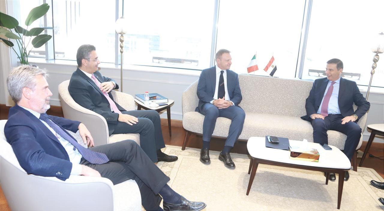 مصر وإيطاليا تبحثان تعزيز التعاون في مجالات الزراعة