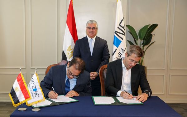 «بيرل» تدشن مصنعاً لإنتاج البولى يوريثان باستثمارات 100 مليون جنيه بالسخنة