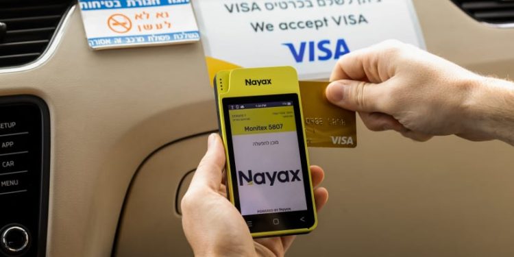 تعطل مدفوعات بطاقات الائتمان في إسرائيل.. وتحقيق حول احتمالية هجوم إلكتروني