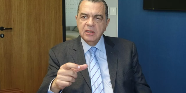 شريف الكيلاني نائب وزير المالية للسياسات الضريبية