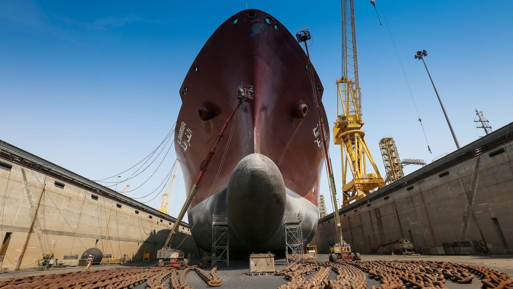 بناء وإصلاح السفن