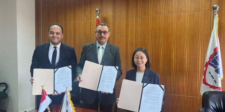 "كويكا" الكورية تطلق مشروعًا بـ 10 ملايين دولار لتطوير صيانة السيارات الخضراء في مصر