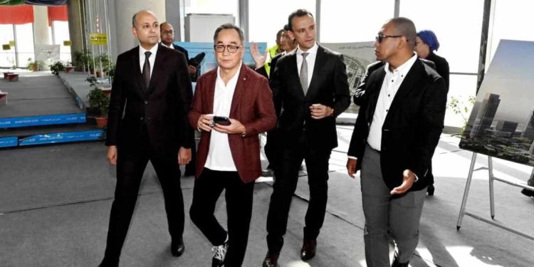 received 896330759123879