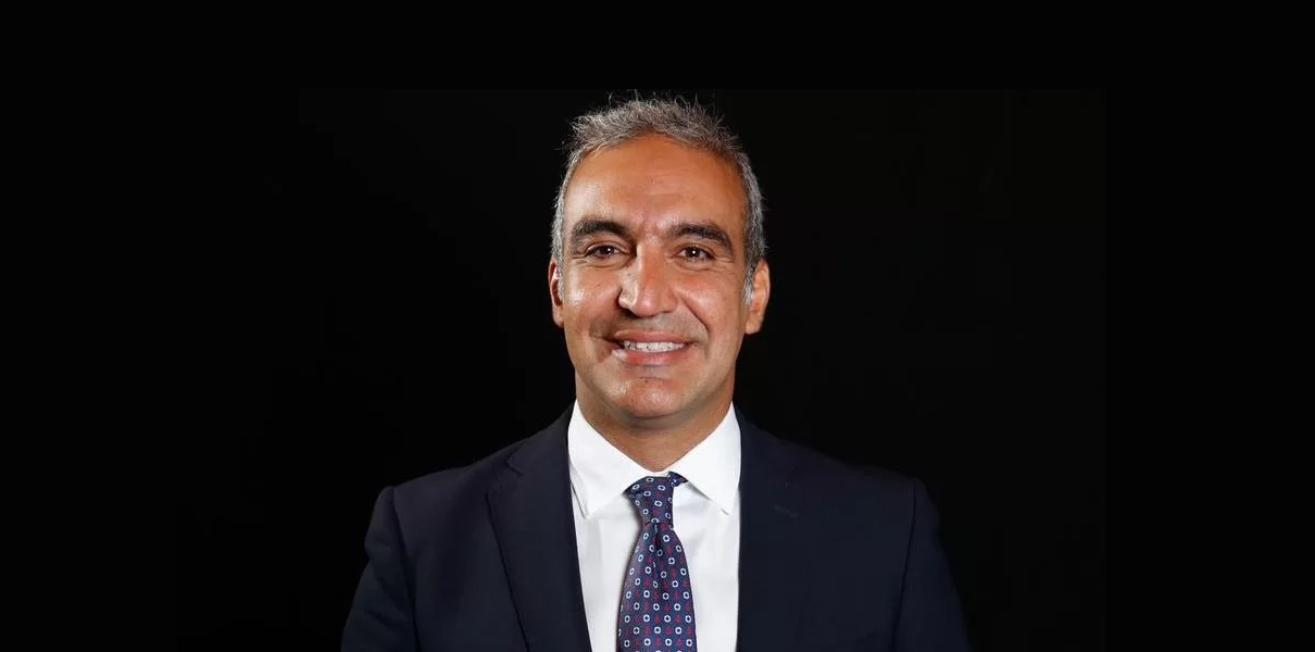 أحمد عارف، رئيس الجهاز التنفيذى لشركة إمكان مصر للتطوير العقارى