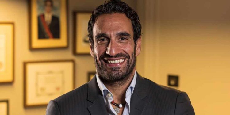 معتز الدرينى الشريك المدير بمكتب الدرينى وشركاه