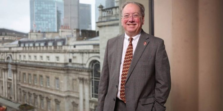 مايكل ماينلي