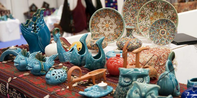 الحرف اليدوية ؛ الصناعات اليدوية ؛ المشروعات الصغيرة والمتوسطة