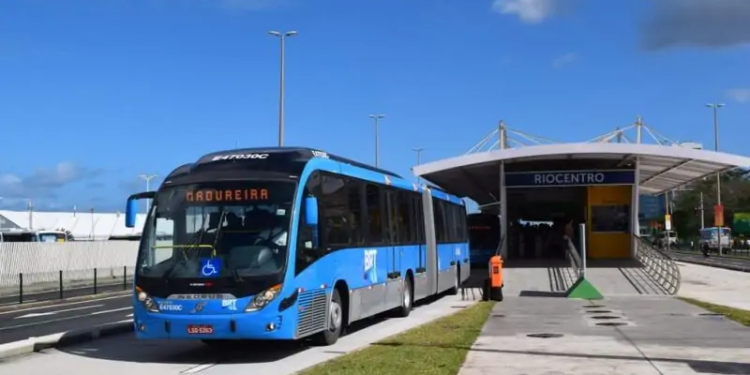 الأتوبيس الترددى